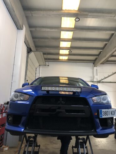 Mitsubishi Lancer Evolution X GSR gt 360 attack