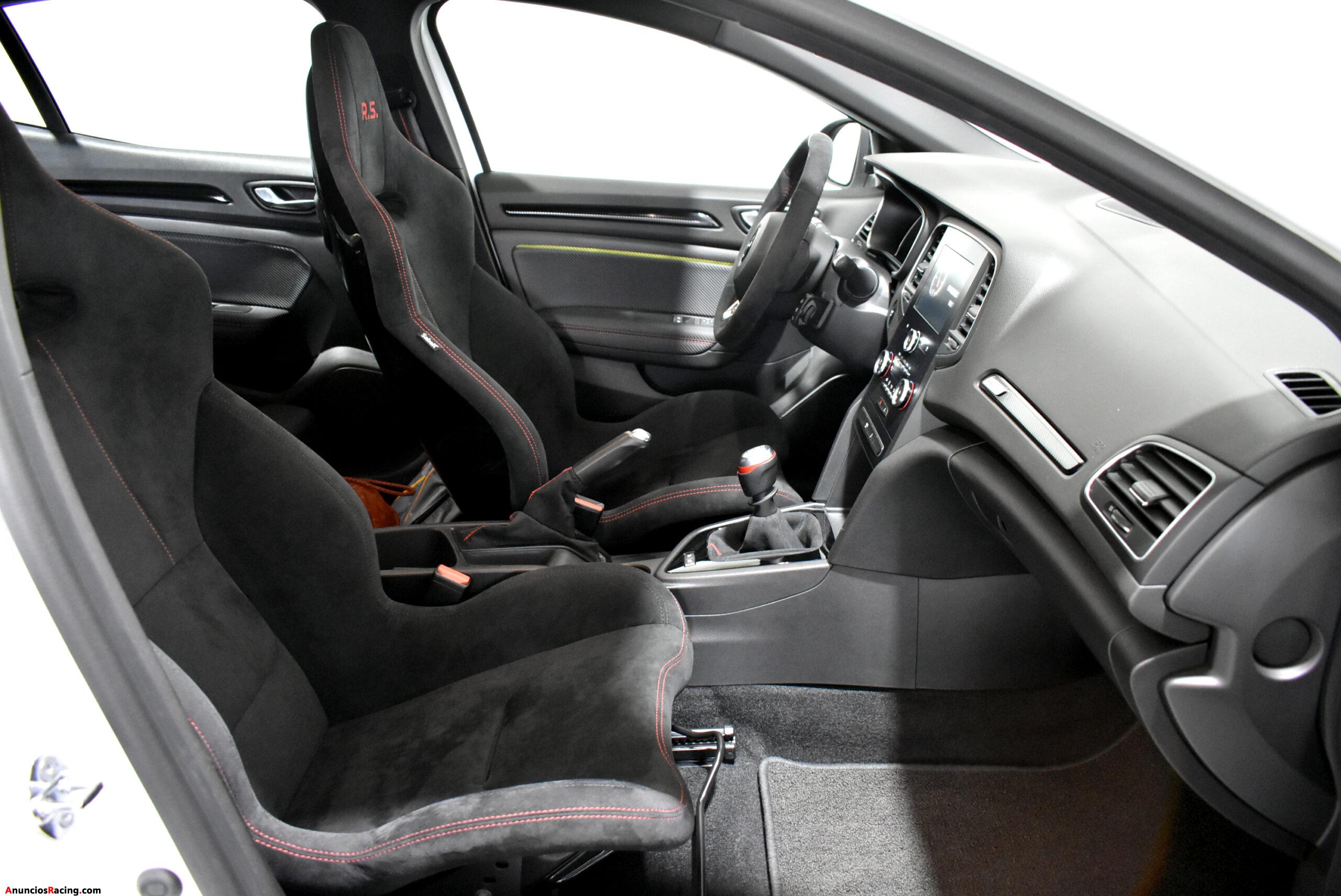 Renault Megane Trophy – R 1.8TCe 300cv