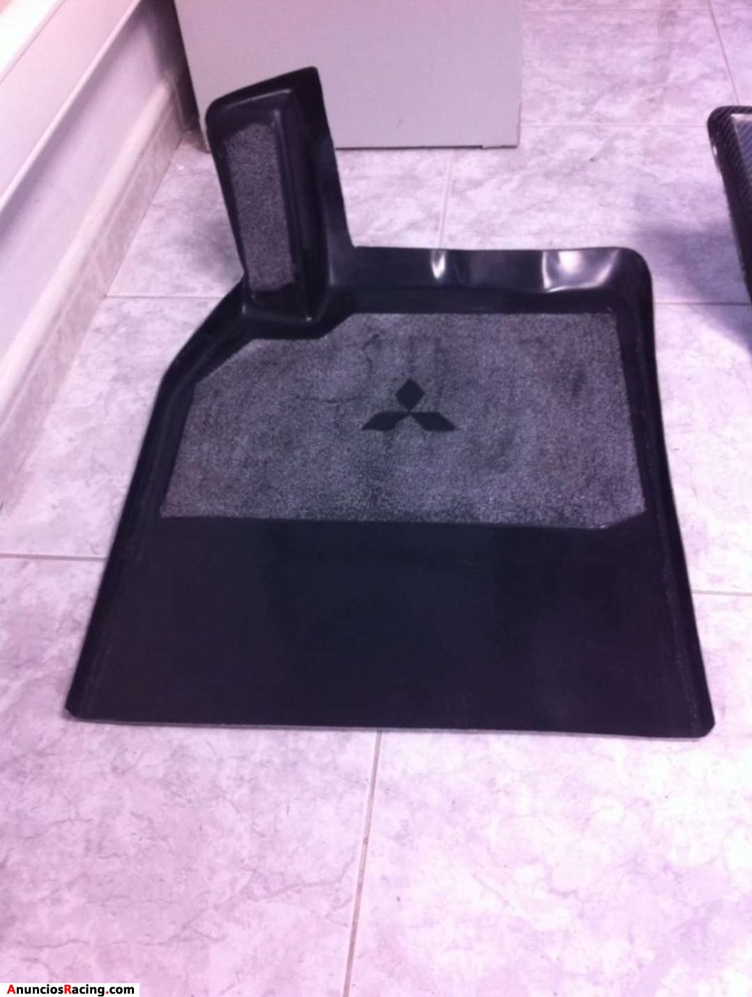 Reposapiés Mitsubishi evo 7,8y 9